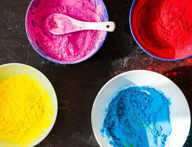 Restauration de tapis - La Perse LAINE ET SOIE  sur Lyon, Saint-Etienne, Bourg-en-Bresse et les alentours: Réparation restauration de tapis et tapisserie : réparation des lisières, restauration des franges de tapis, traitement des trames, resserrage des nœuds de tapis. Intervention sur sur Lyon, Saint-Etienne, Bourg-en-Bresse et les alentours